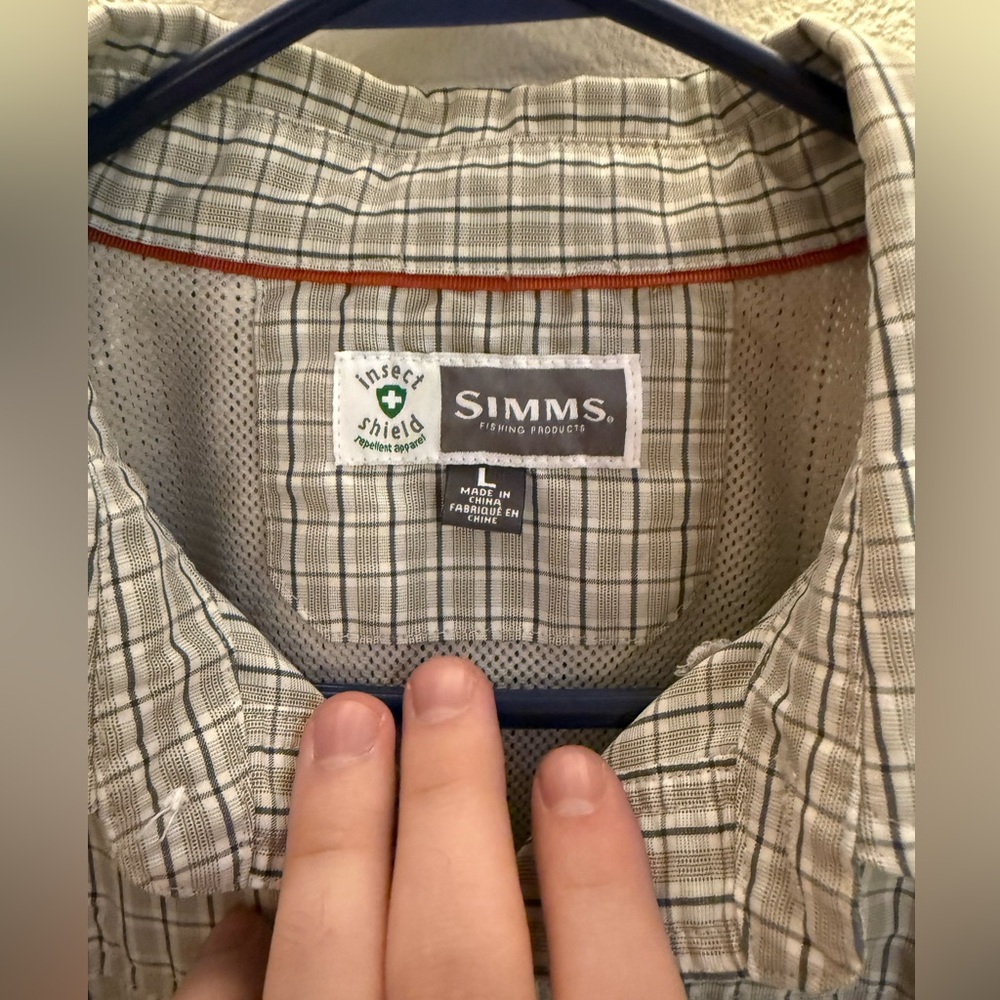 Men’s Simms Fishing Shirt Size L